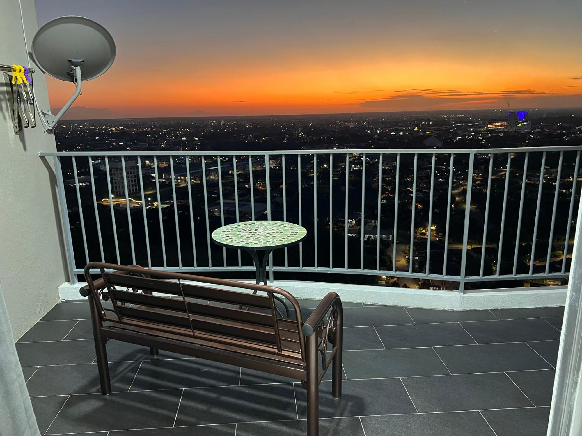 Home Away From Home In Taiping - Newly Upgraded! Zewnętrze zdjęcie